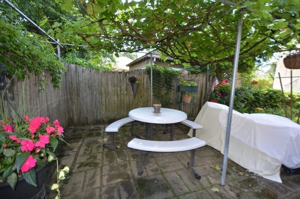 11 Hobson St, Brighton