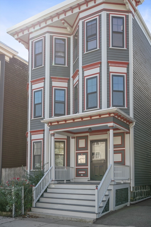 21-1/2 Mount Vernon St, Dorchester