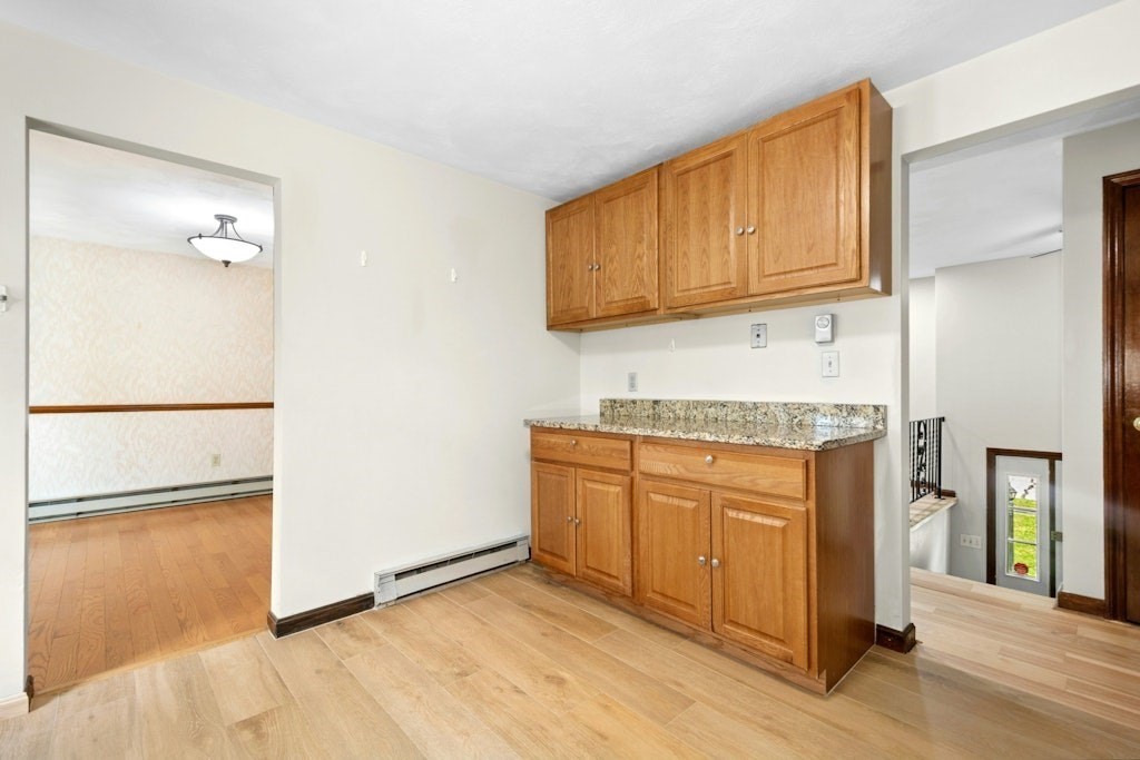 11 Minuteman Way, Shrewsbury