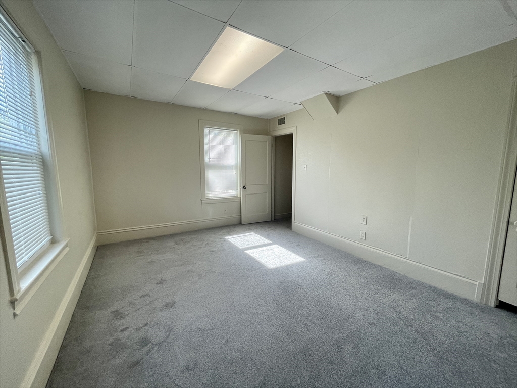 25 Oakland St, Newton