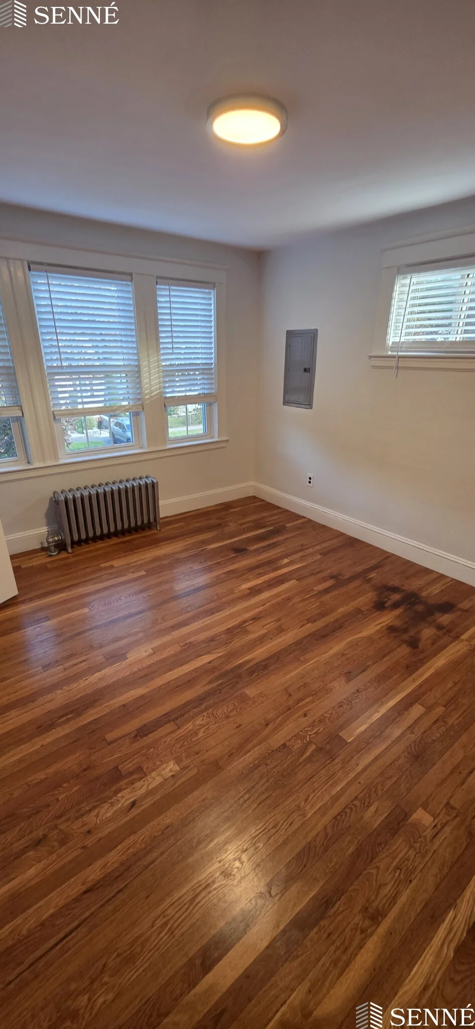 212 Brookside Pkwa, Medford