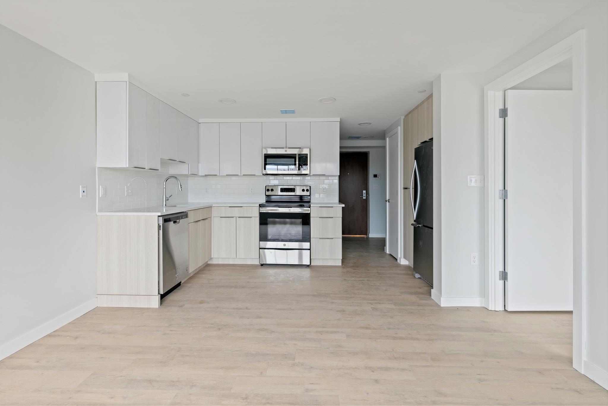 1 bed, 1 bath apartment for rent at 10 Soden St Unit 405, Central Square — photo 8 of 13