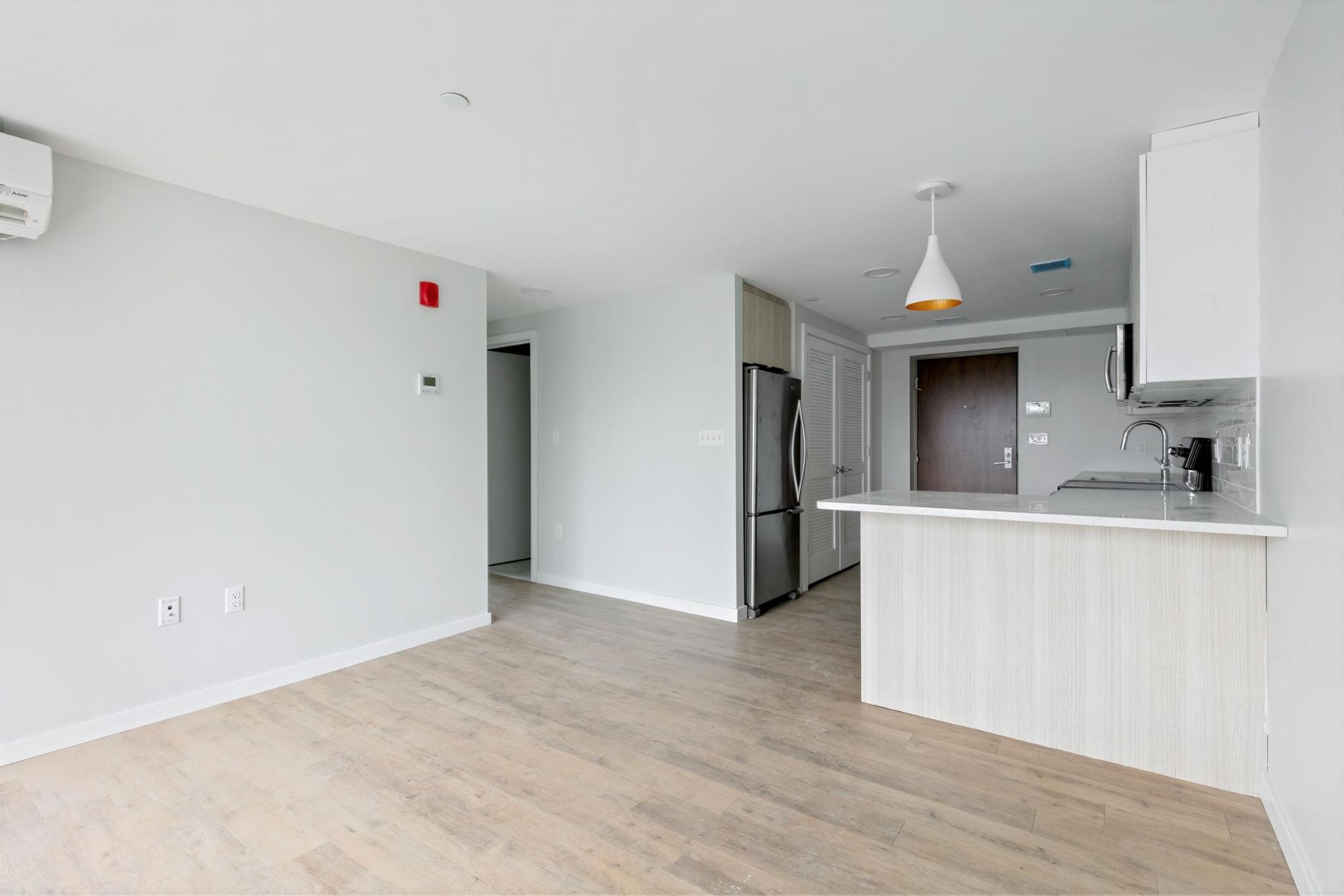 2 bed, 1 bath apartment for rent at 10 Soden St Unit 401, Central Square — photo 7 of 14