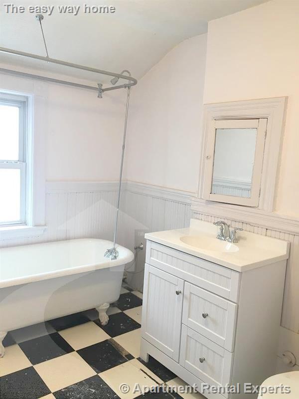 2 bed, 1 bath apartment for rent at 702 Broadway Unit 3, Ball Square — photo 7 of 9