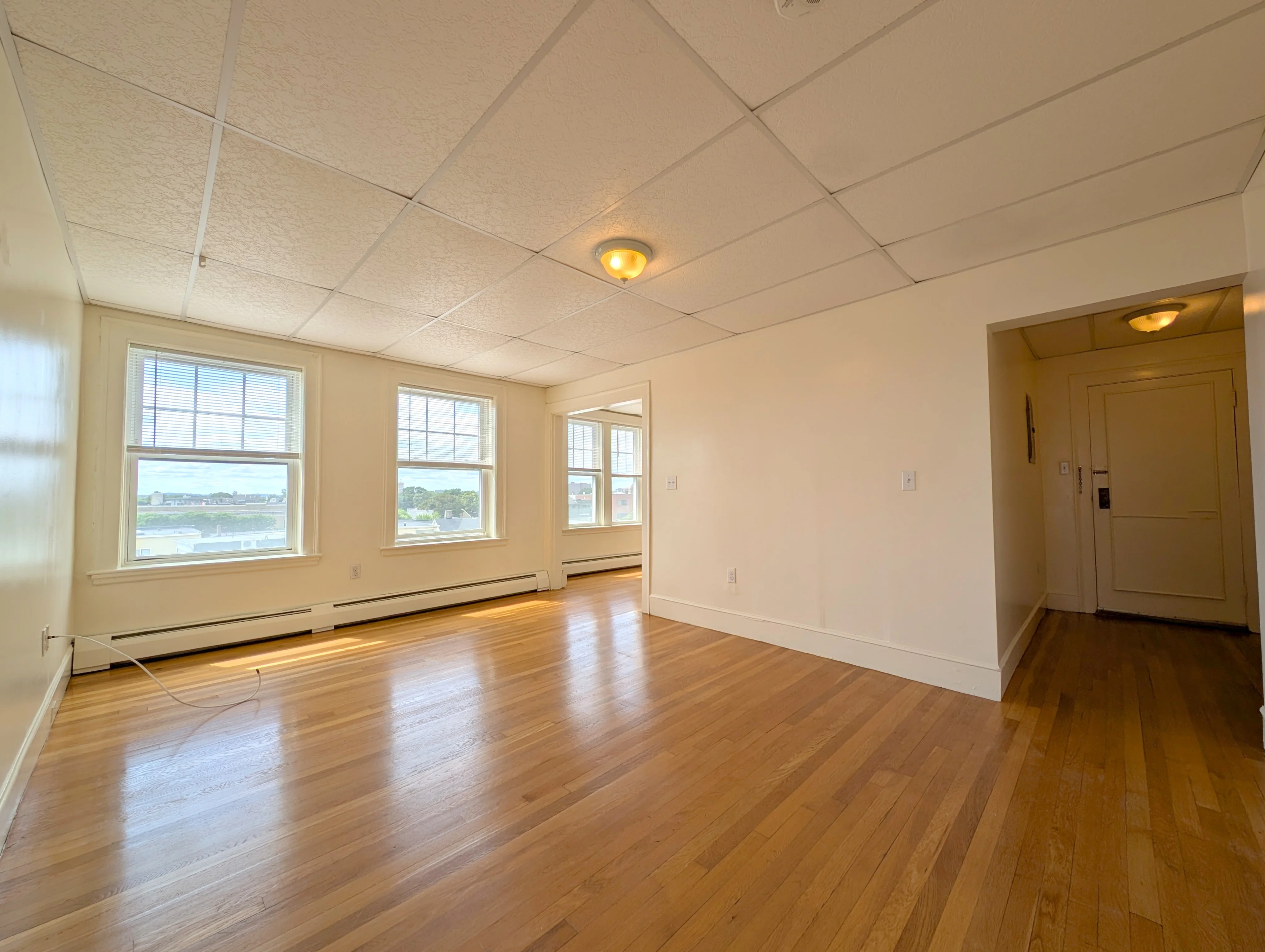 36 College Ave, Tufts