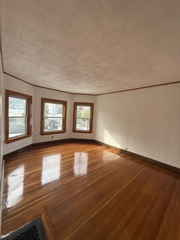 483 Broadway, Medford