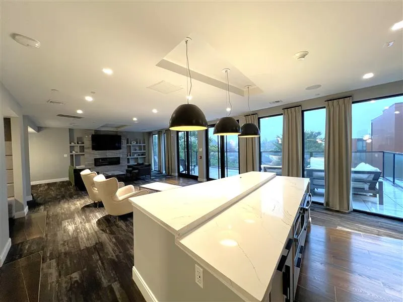 9 Central St, Spring Hill