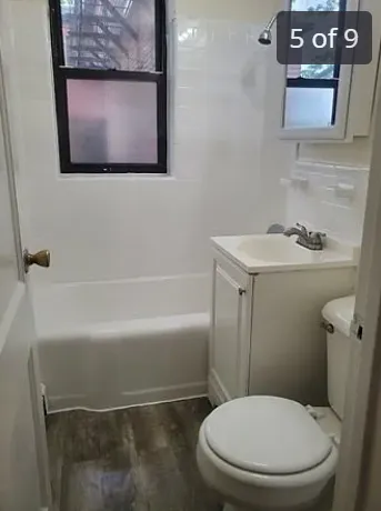 9 Victory Rd, Dorchester