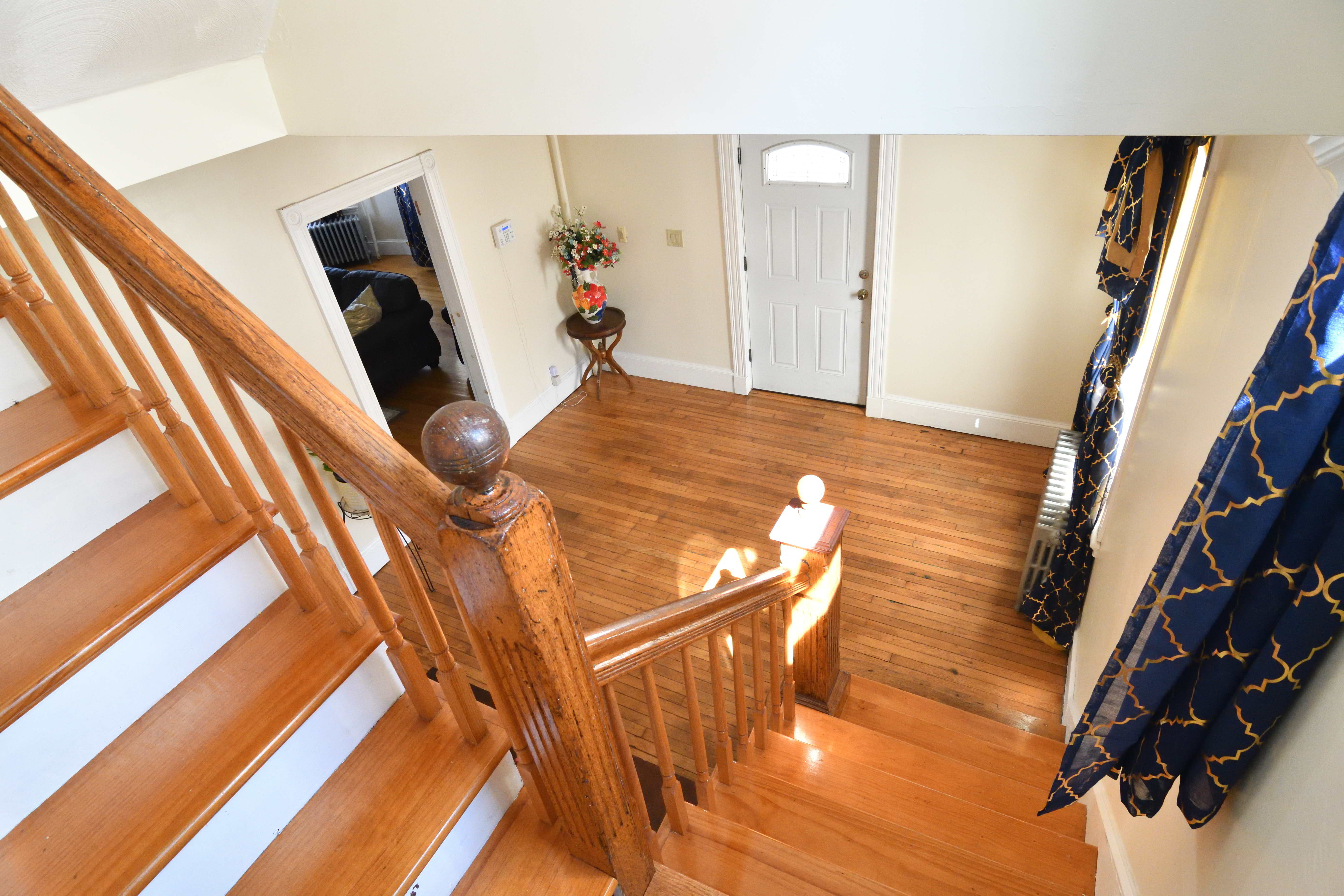 5 bed, 3 bath apartment for rent at 592 Park Unit House, Dorchester — photo 10 of 21