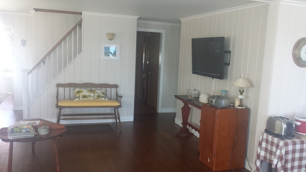 206 Cadmans Neck Rd, South Westport