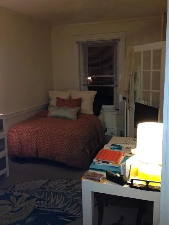 30 Isabella St, Back Bay