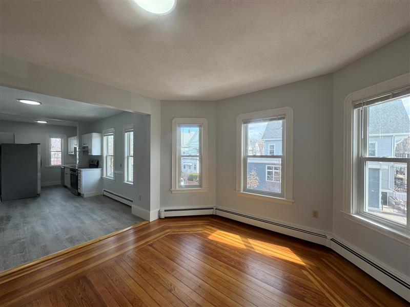 325 Highland Ave, Powder House Square