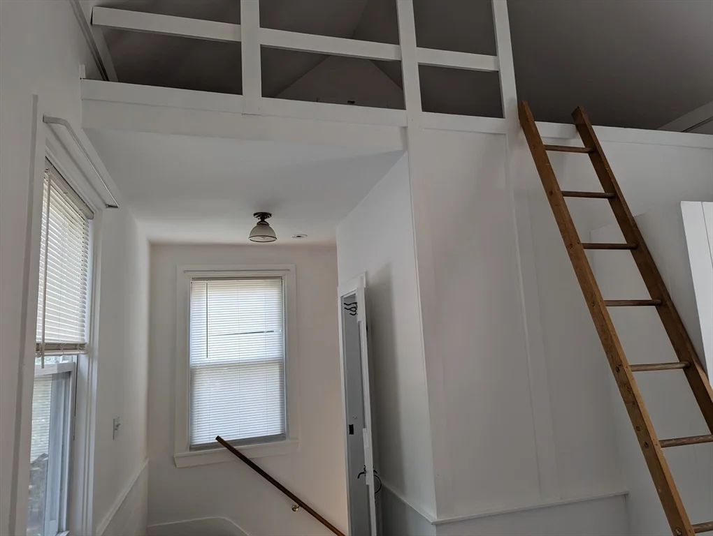 81/2 Russia, Newburyport