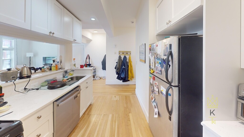 5 Davis Ave, Emerson Gardens