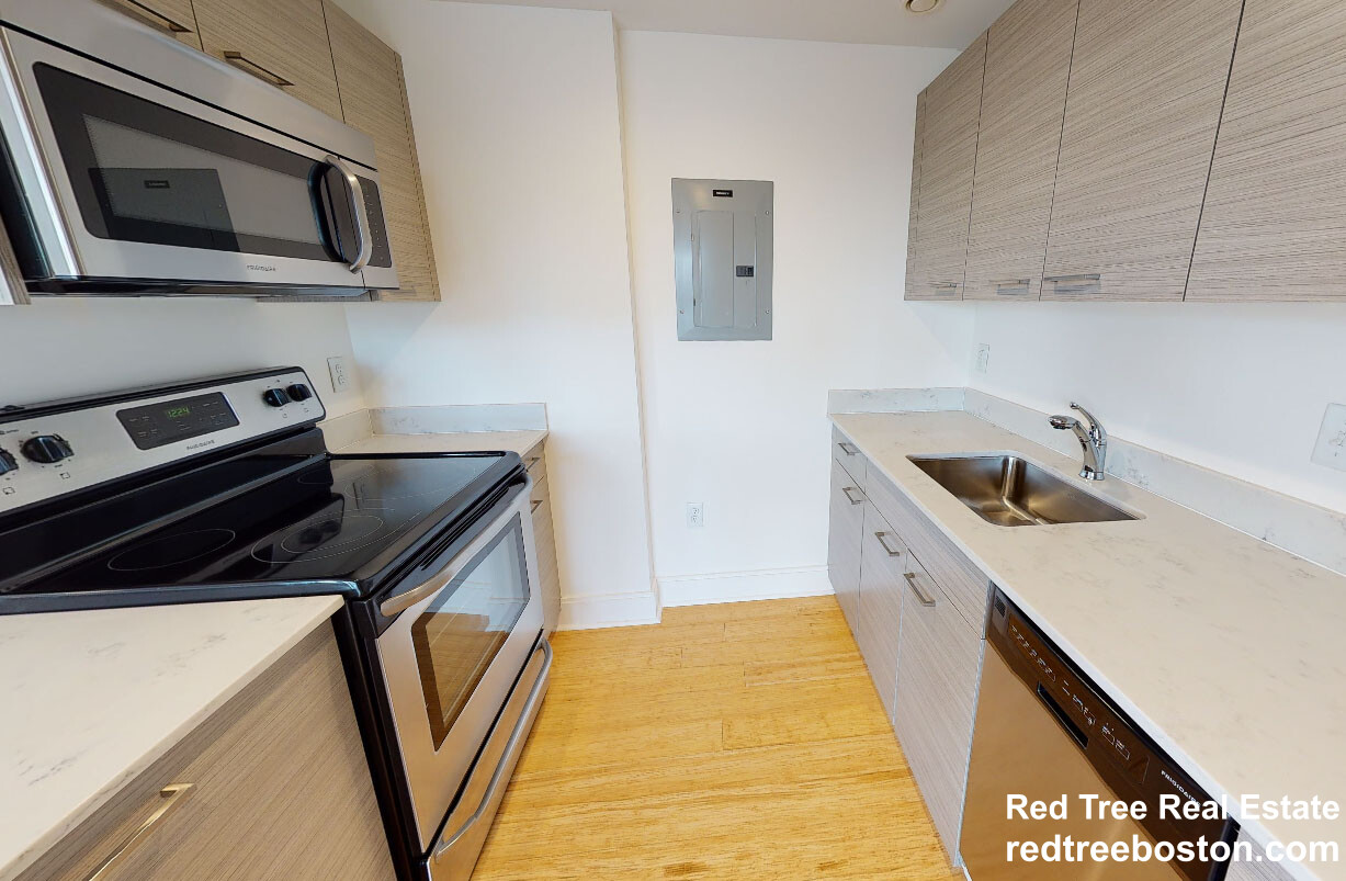 40 Malvern St, Allston