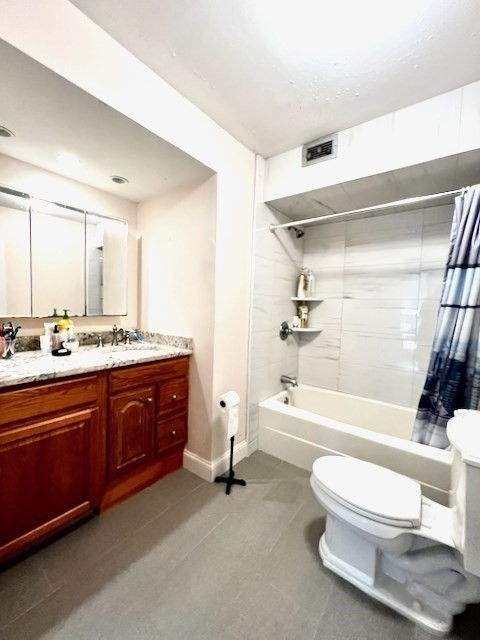 94 Beaconsfield Rd, Brookline