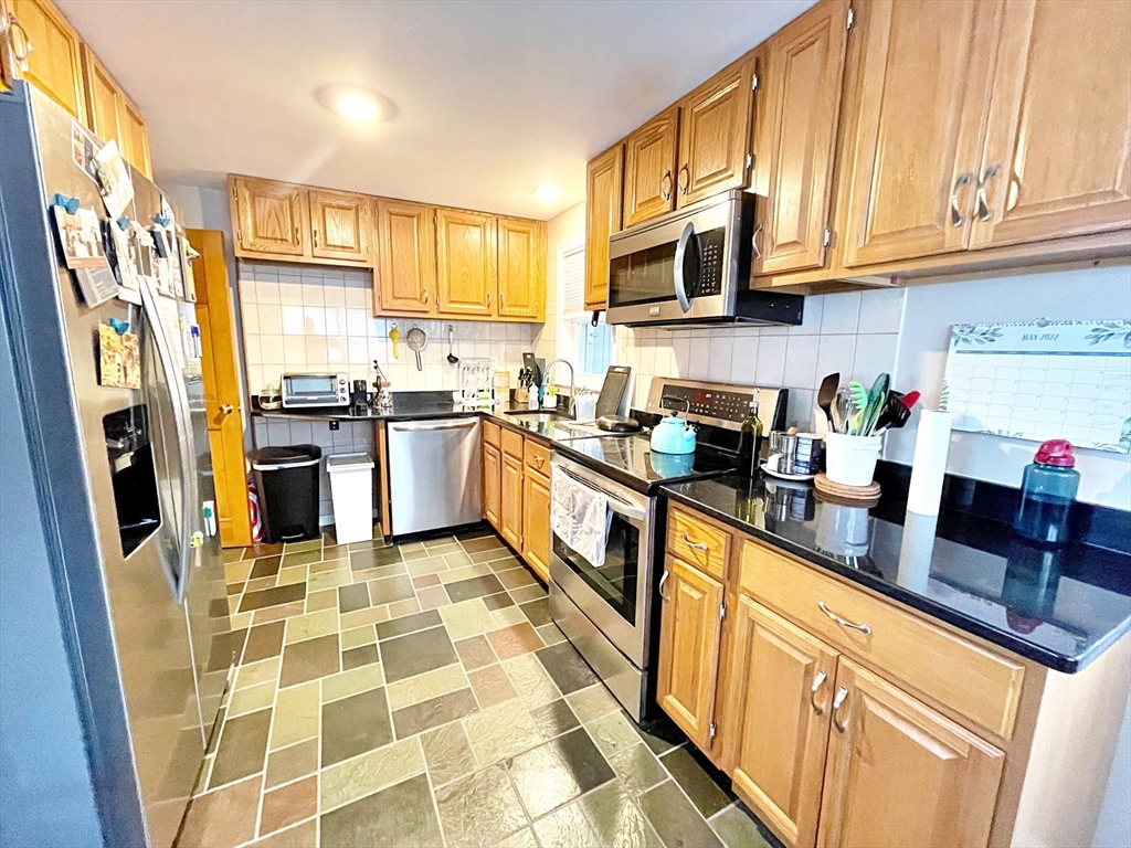 23 Bremen St, East Boston