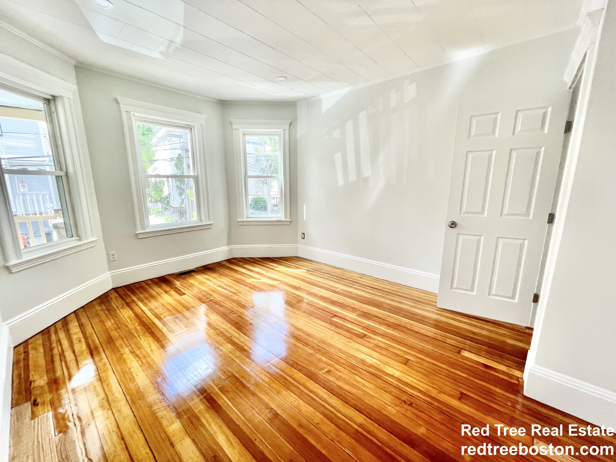68 Bakersfield St, Dorchester