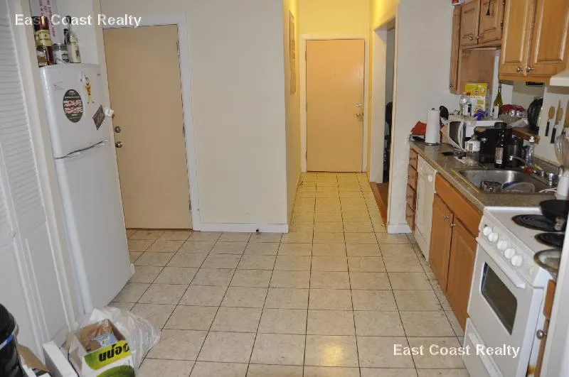 3 Sutherland Rd, Brighton