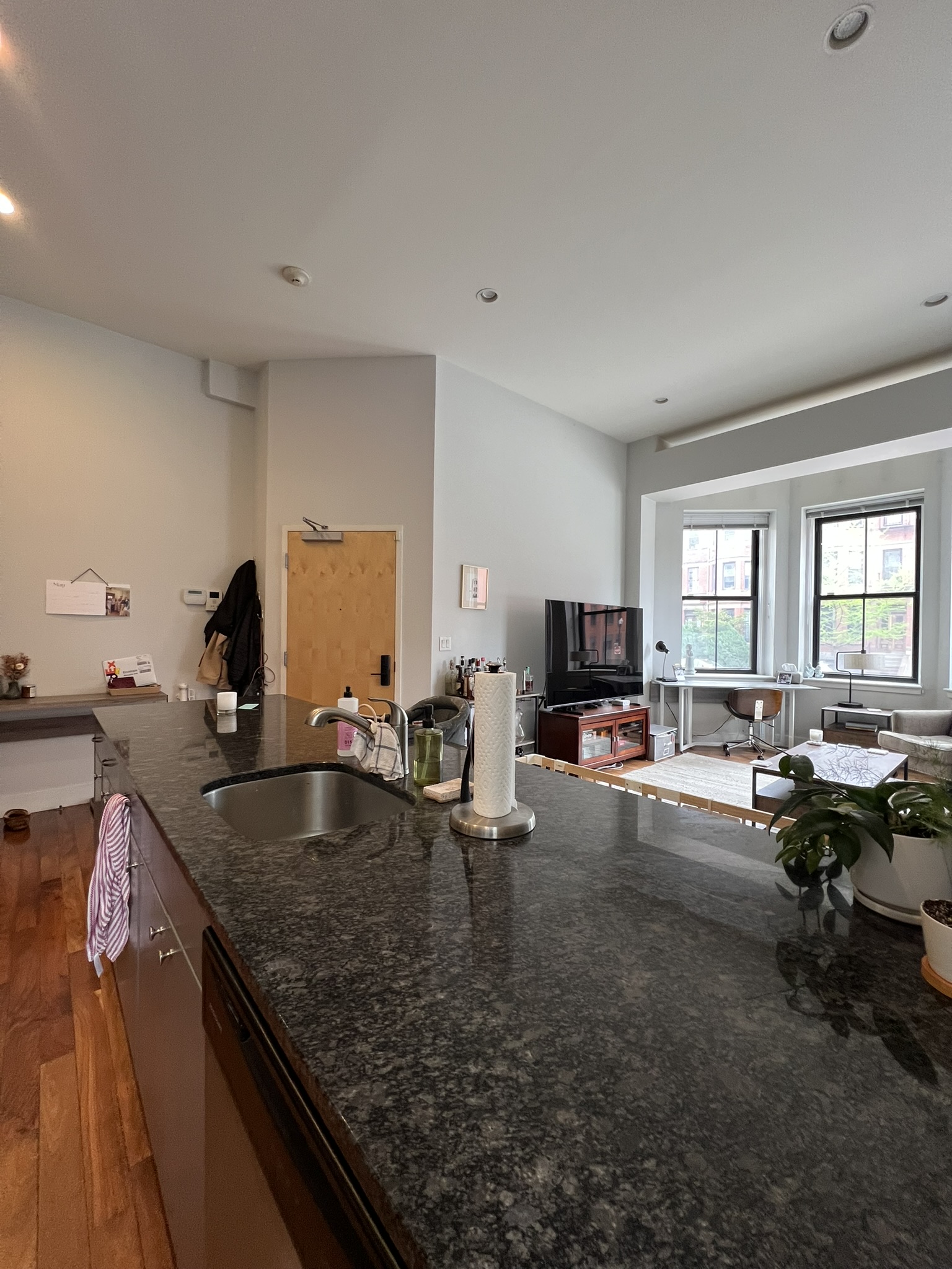 557 Columbus Ave, South End