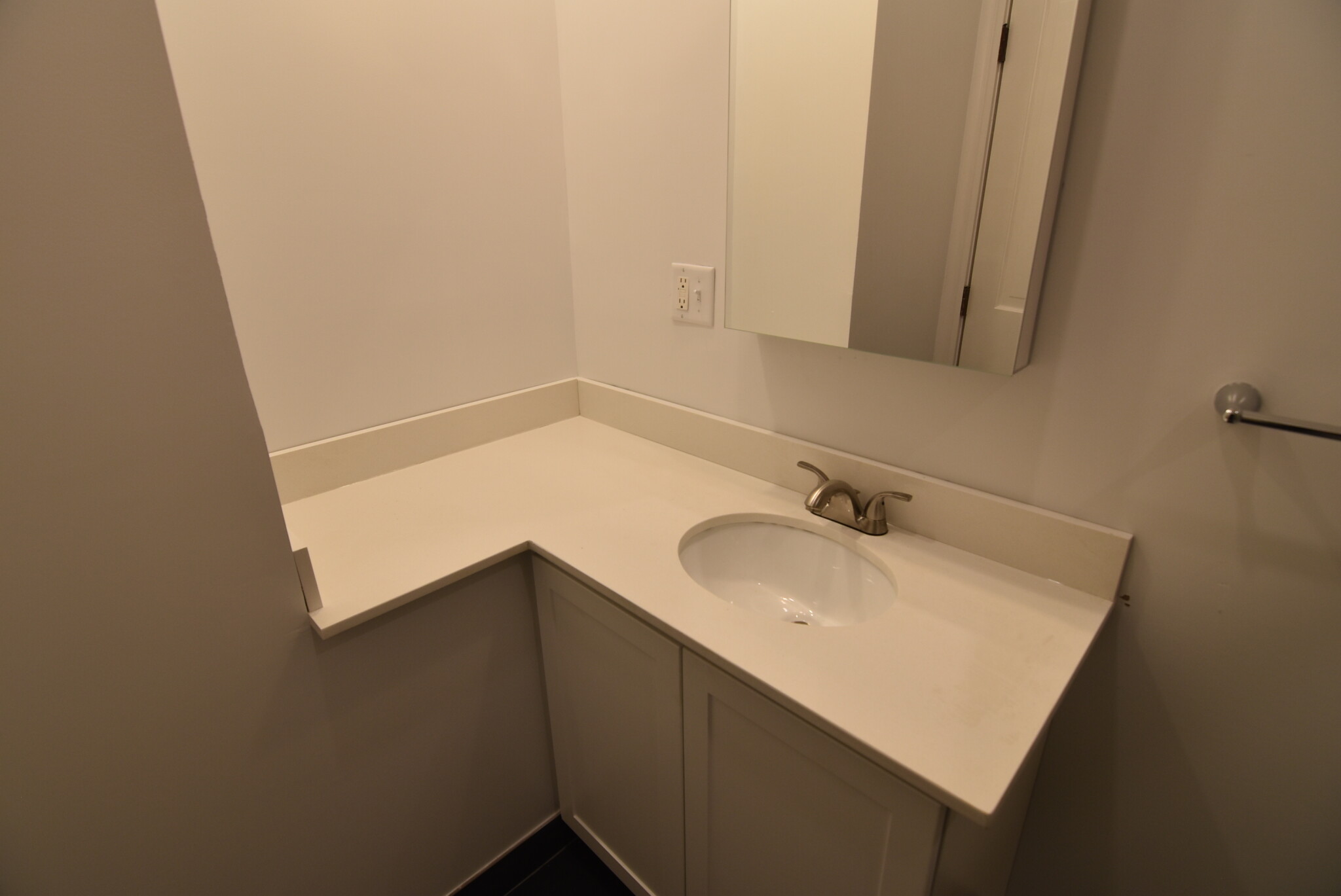 88 West Cedar St, Beacon Hill