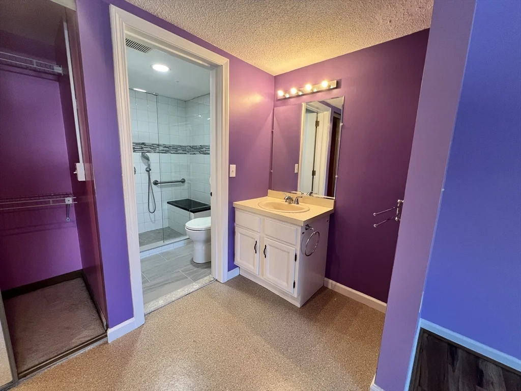 301 Trailside Way, Ashland