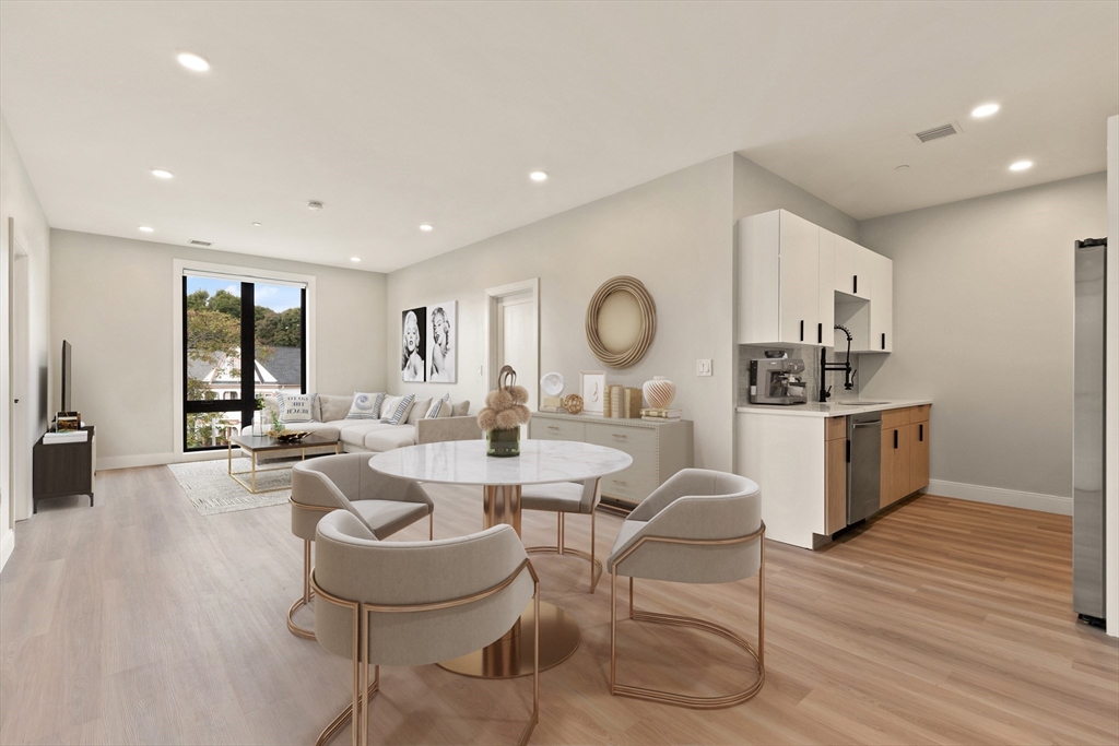 1700 Dorchester Ave, Dorchester