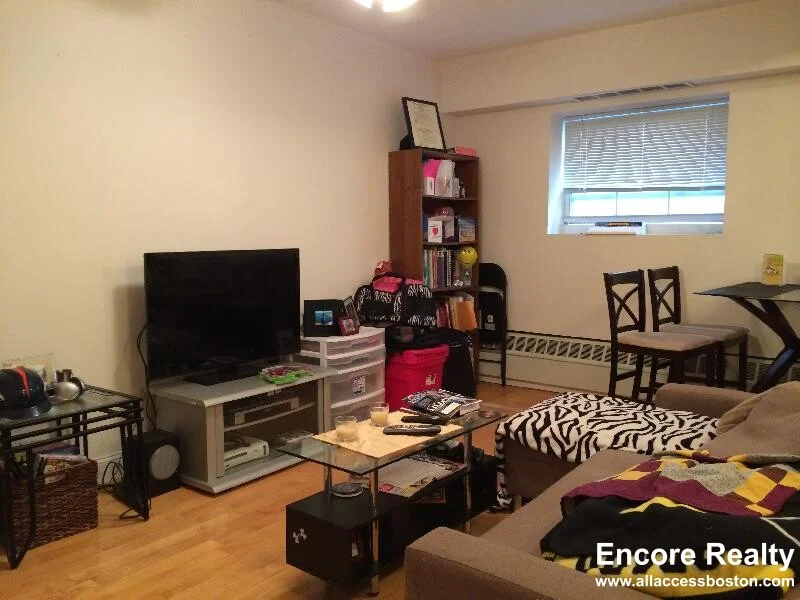 1555 Beacon St, Brookline