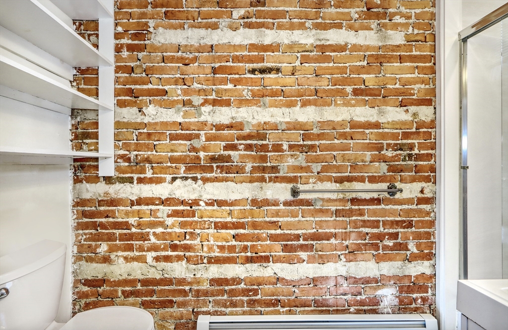 14 Holton, West Medford