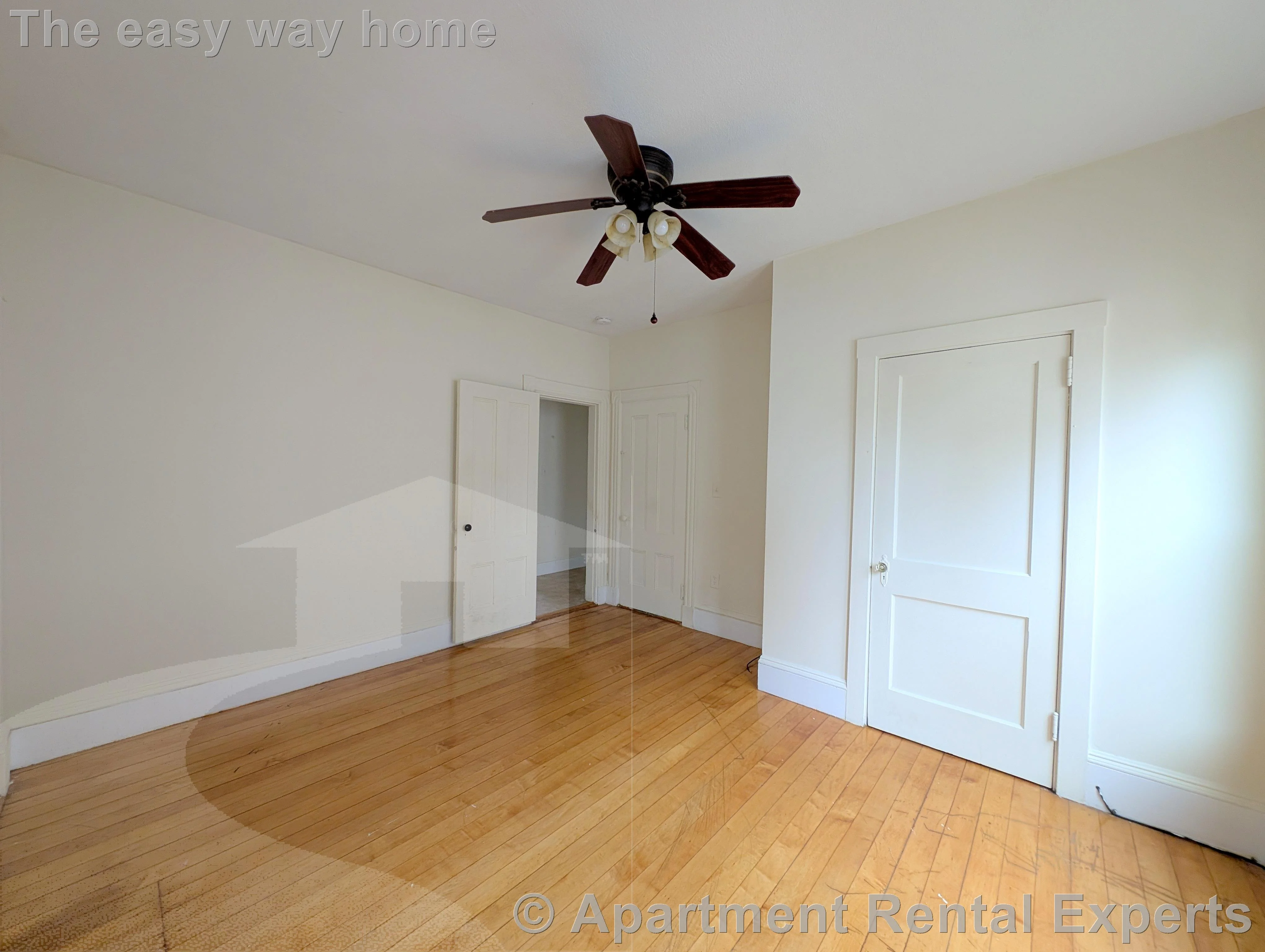 102 Sycamore St, Winter Hill