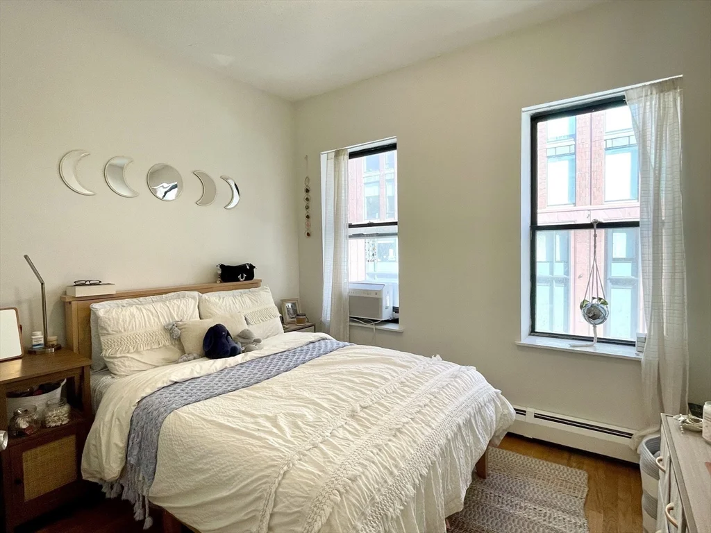 225 East Berkeley St, South End