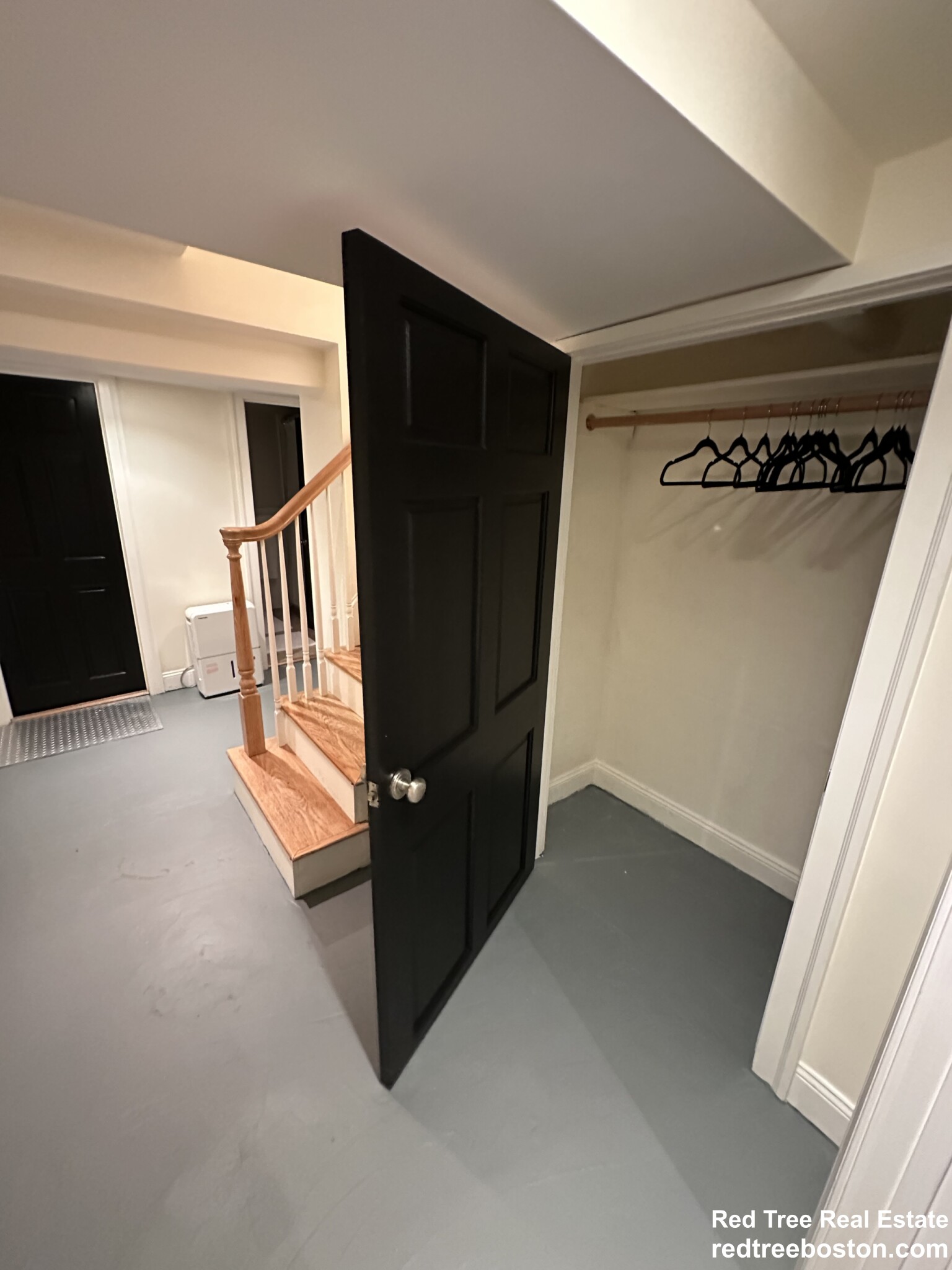 25 Westfield Rd, West Newton