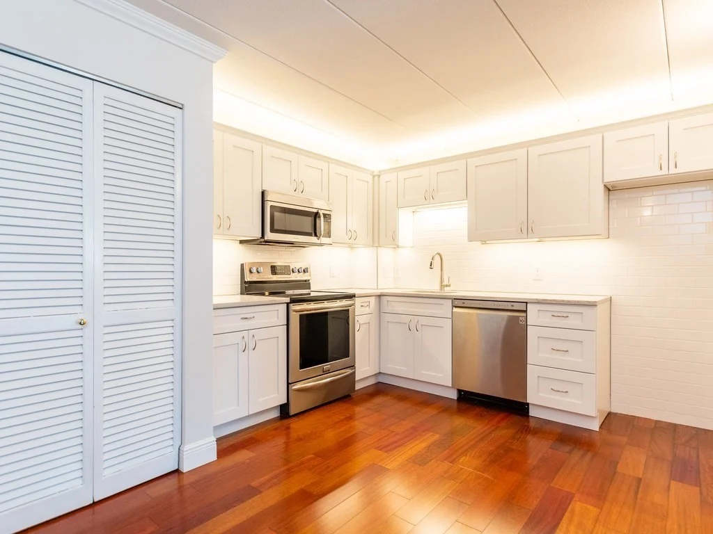 28 Lee St, Mid-Cambridge