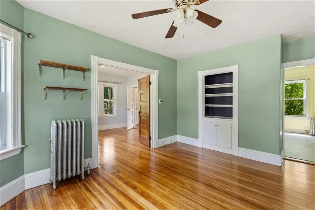 254 N Elm St U1, West Bridgewater