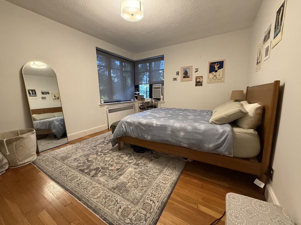 65 Strathmore, Brighton