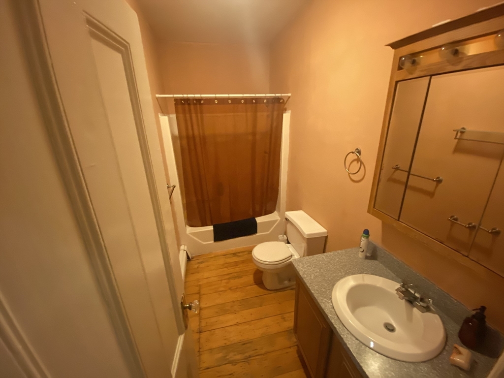 367 Somerville Ave, Prospect Hill