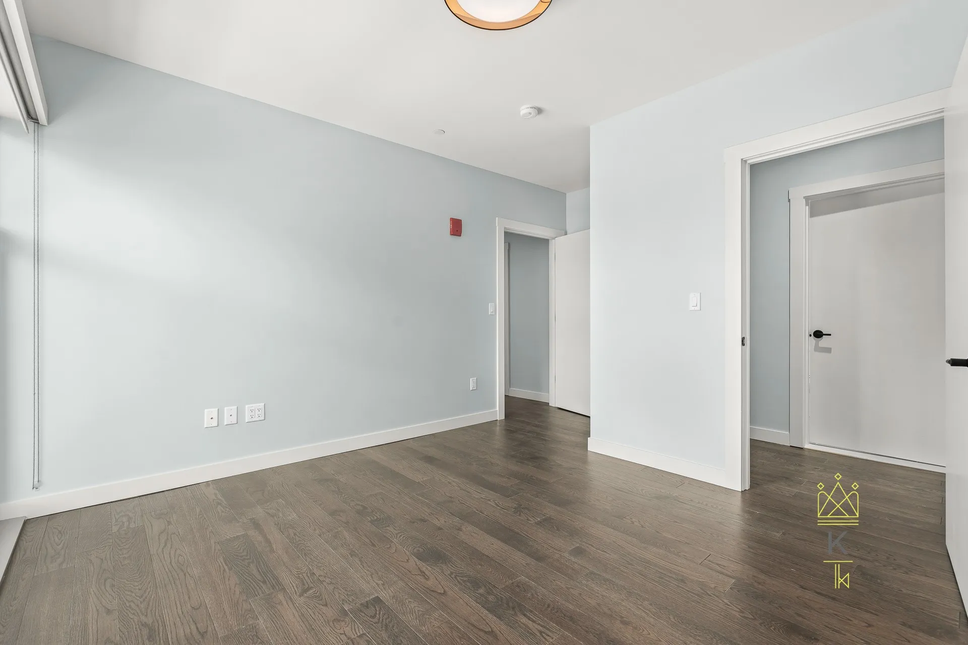 54 Auburn St, Coolidge Corner