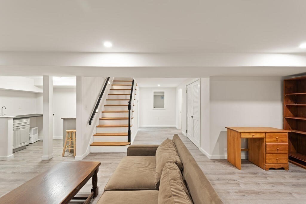 150 Country Club Rd, Oak Hill