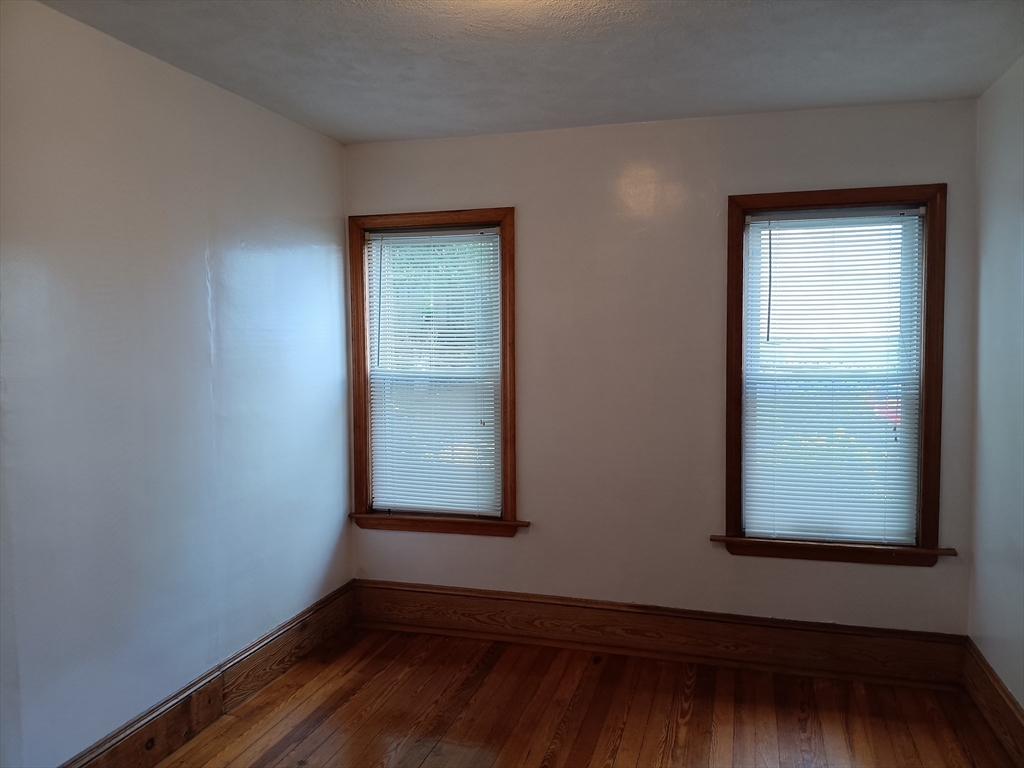 36 Bigelow St, Brighton