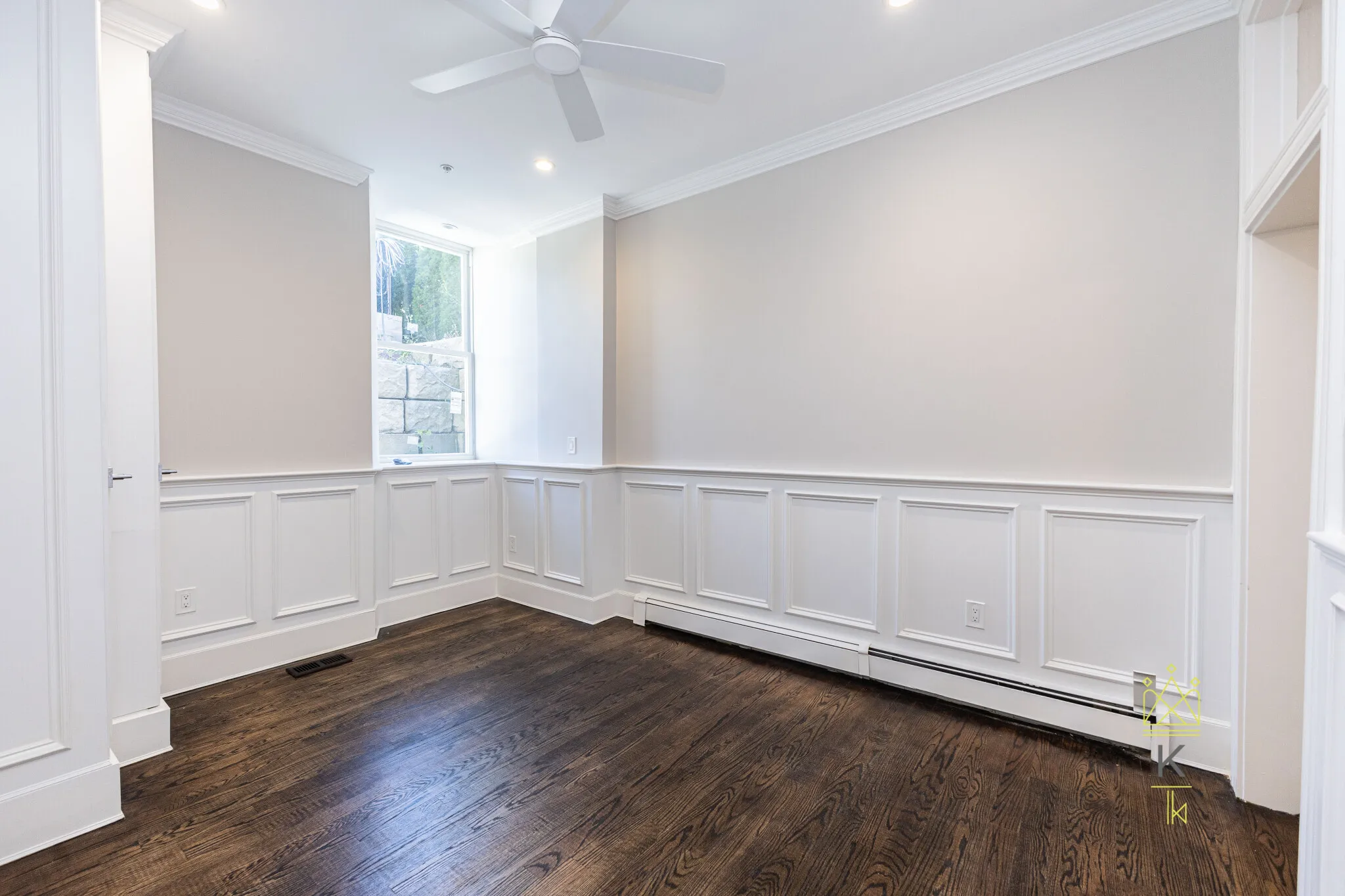 85 Regent St, Roxbury