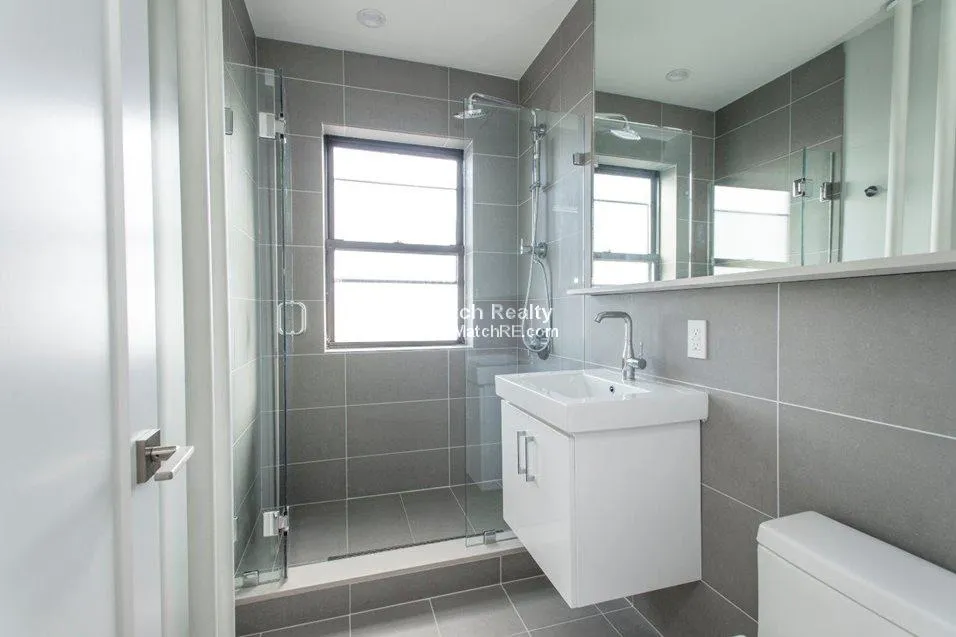 123 Highland Ave, Winter Hill