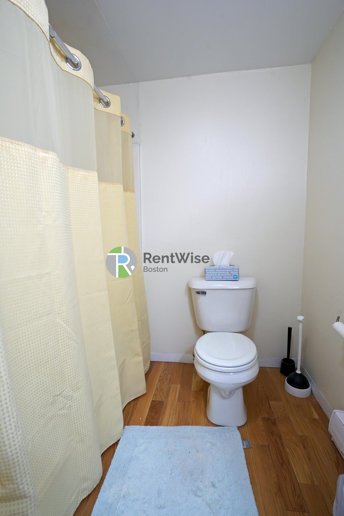 2 Schrepel Pl, South Boston