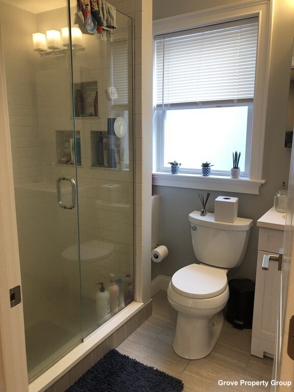 4 Sumner St, Dorchester