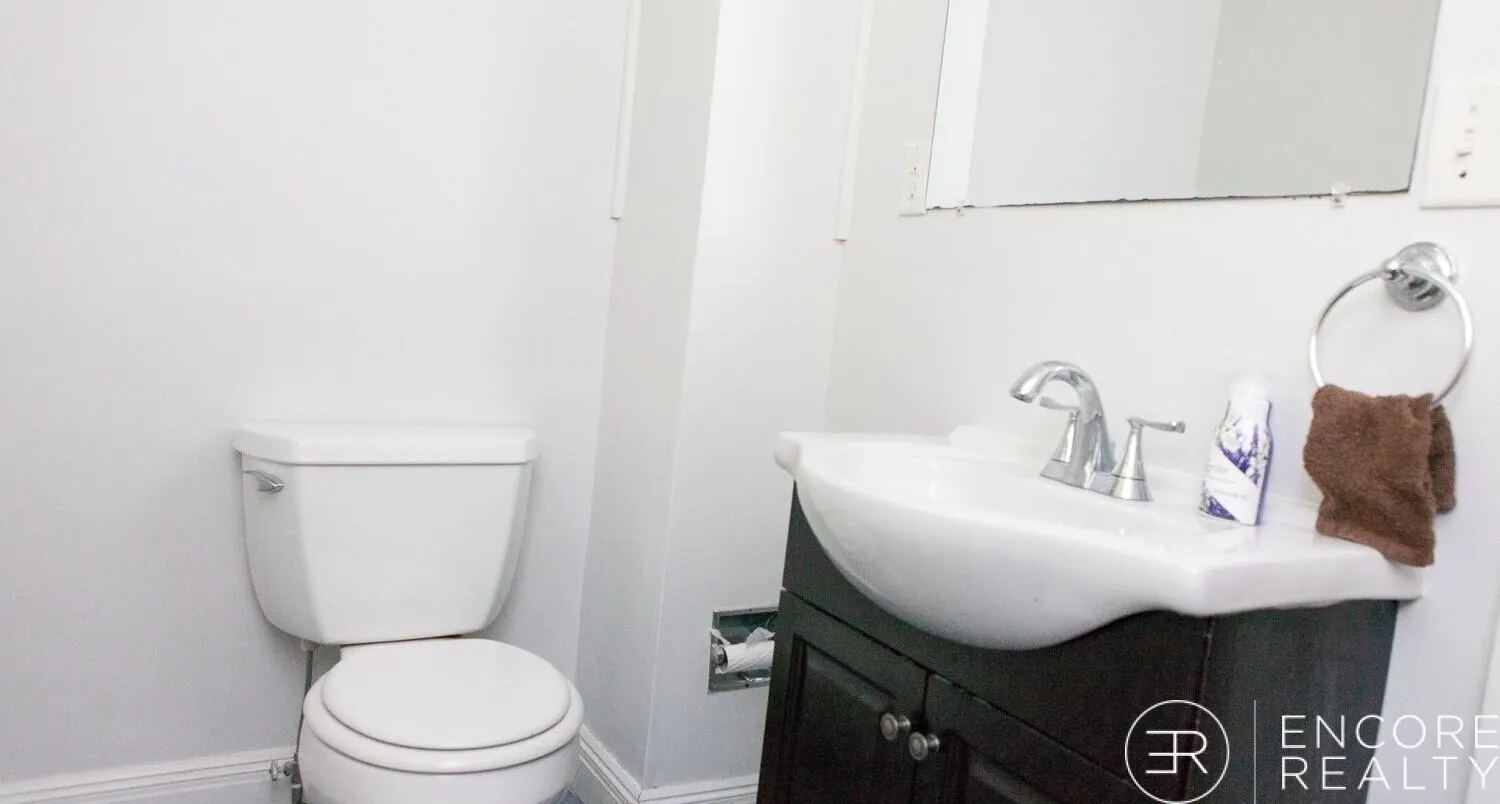 1743 Commonwealth Ave, Brighton