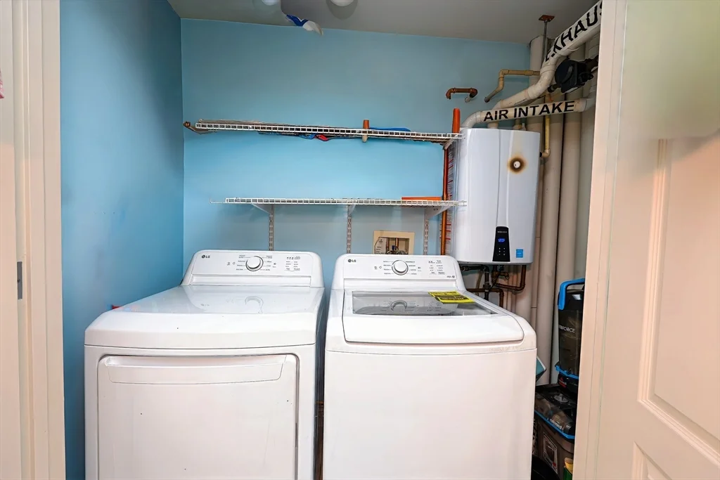 614 Pond St, Braintree