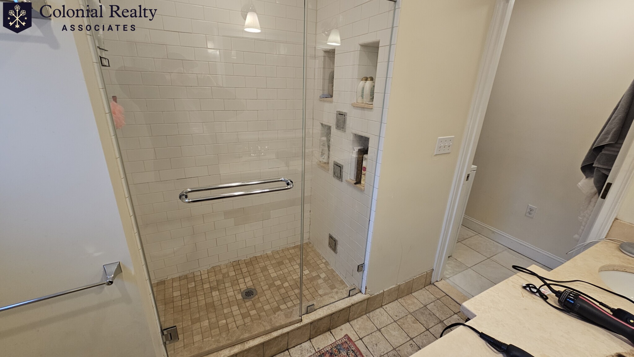 40 Greycliff, Brighton