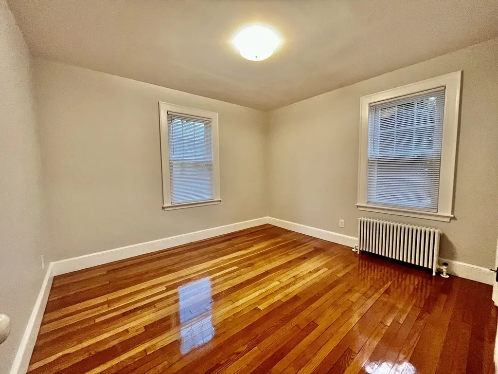 94 Glendale Rd, Quincy