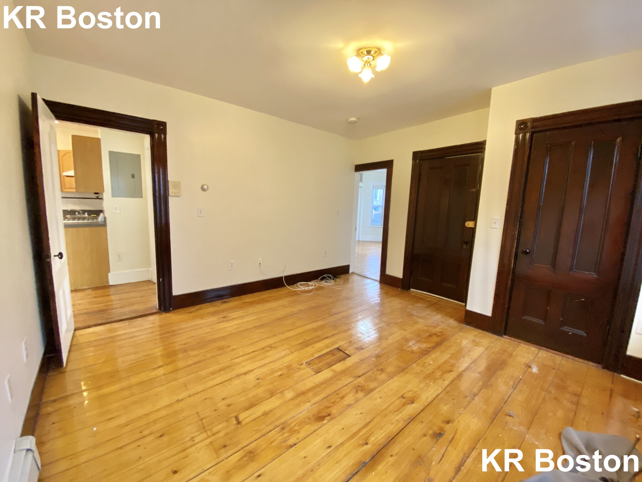 2 bed, 1.5 bath apartment for rent at 27 Everett St Unit 2, Allston — photo 2 of 6