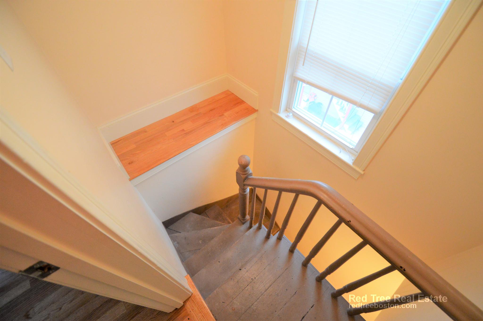 25 Lothrop St, Lower Allston