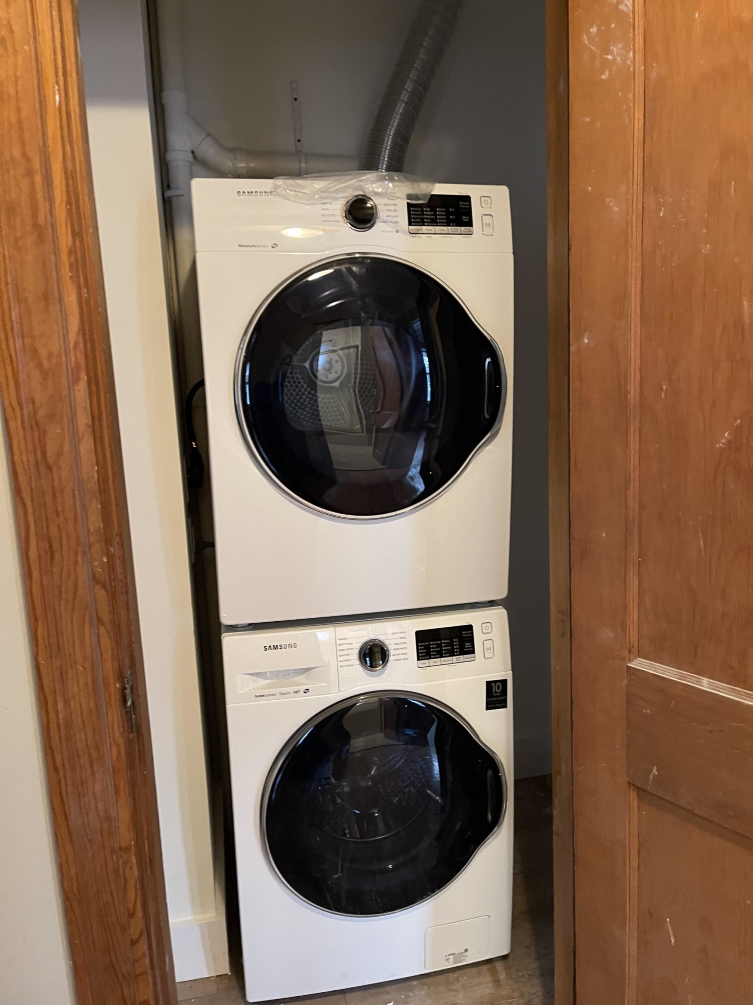 3 bed, 1 bath apartment for rent at 25 Murray Rd Unit 1, Mid Cambridge — photo 8 of 9